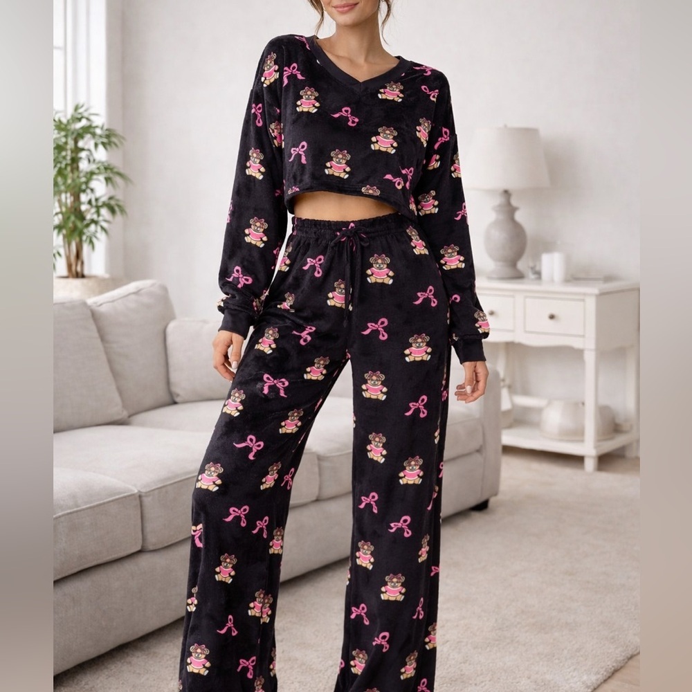 Love & Liberty Teddy Bear Lounge Set Pajamas Black Pink Bows M/L Cozy Fleece